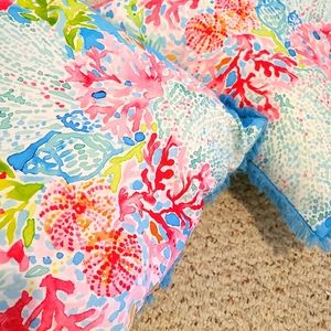 Set of 2 lilly pulitzer pillows coral design